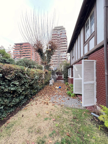 Venta Casa SO 4D 4B 2E 1B Metro Escuela Militar - Las Condes