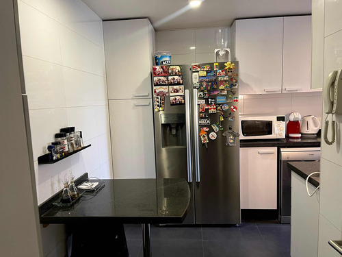 Arriendo Departamento 3D 2B 2E 1B San Carlos de Apoquindo - Las Condes