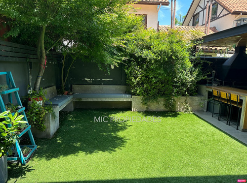 Venta Casa N 4D en suite Walk-in cl&oacute;set 2B 2E 1B La Llaver&iacute;a - Vitacura