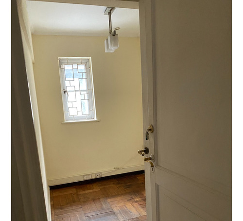 Arriendo Oficina 4B 3E 1B Barrio El Golf - Las Condes