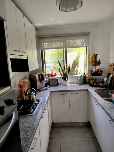 Venta Casa 4D en suite Walk-in cl&oacute;set 3B 2E 1B Chicureo - Colina