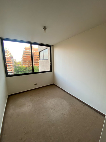 Arriendo Departamento 3D en suite 3B 1E 1B Barrio El Golf - Las Condes