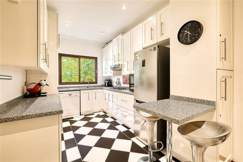 Venta Casa SP 6D en suite Walk-in cl&oacute;set 7B 5E 1B Chicureo - Colina