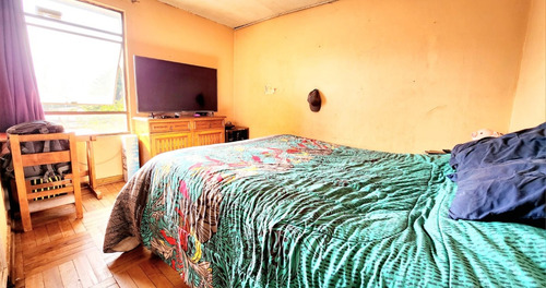 Venta Casa SO 4D 2B 2E 1B Estadio Croata - Vitacura