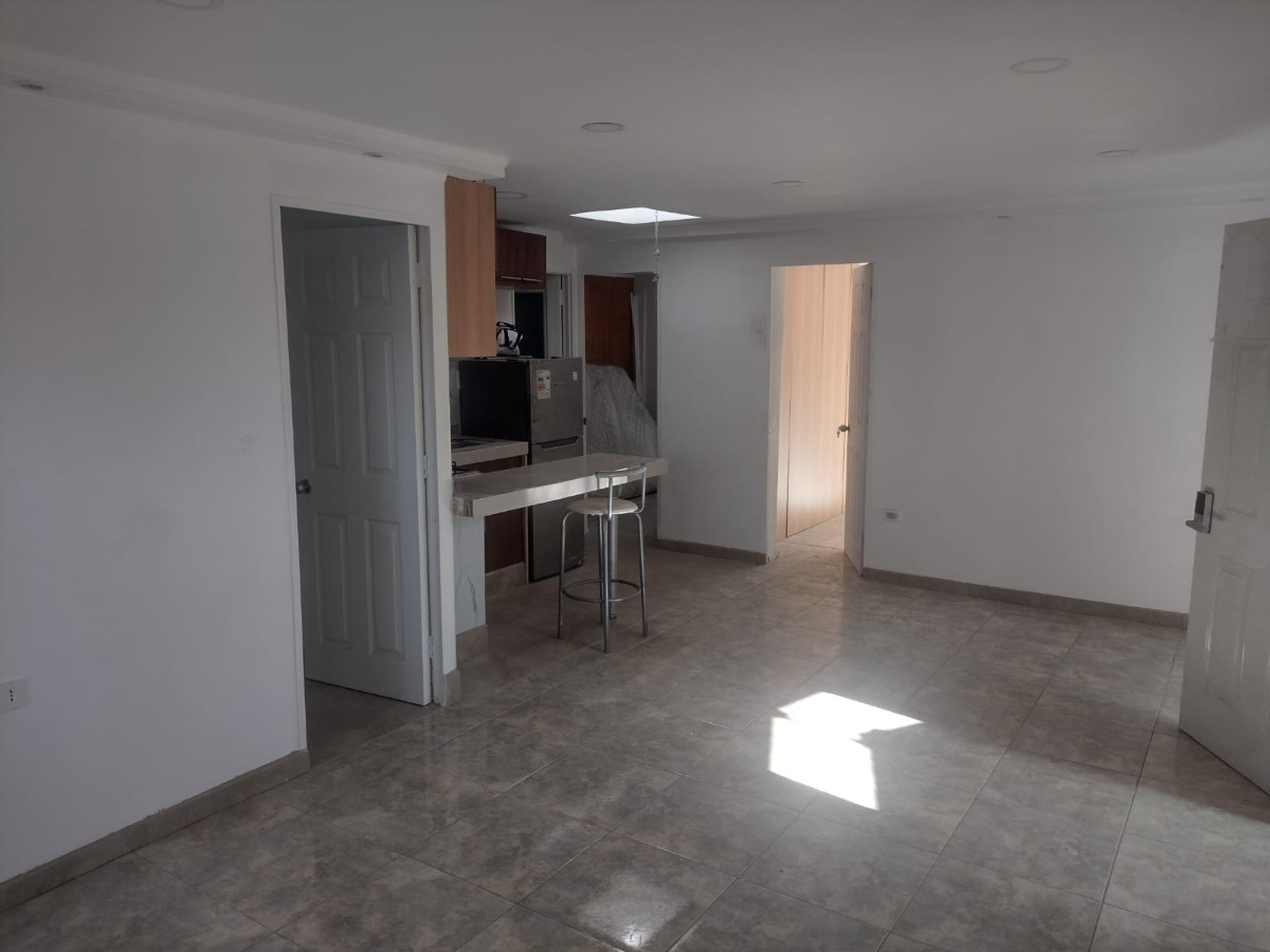 Venta Casa NP 3D en suite 1B 4E Villa Los Jard&iacute;nes - Villa Los Presidentes - &Ntilde;u&ntilde;oa