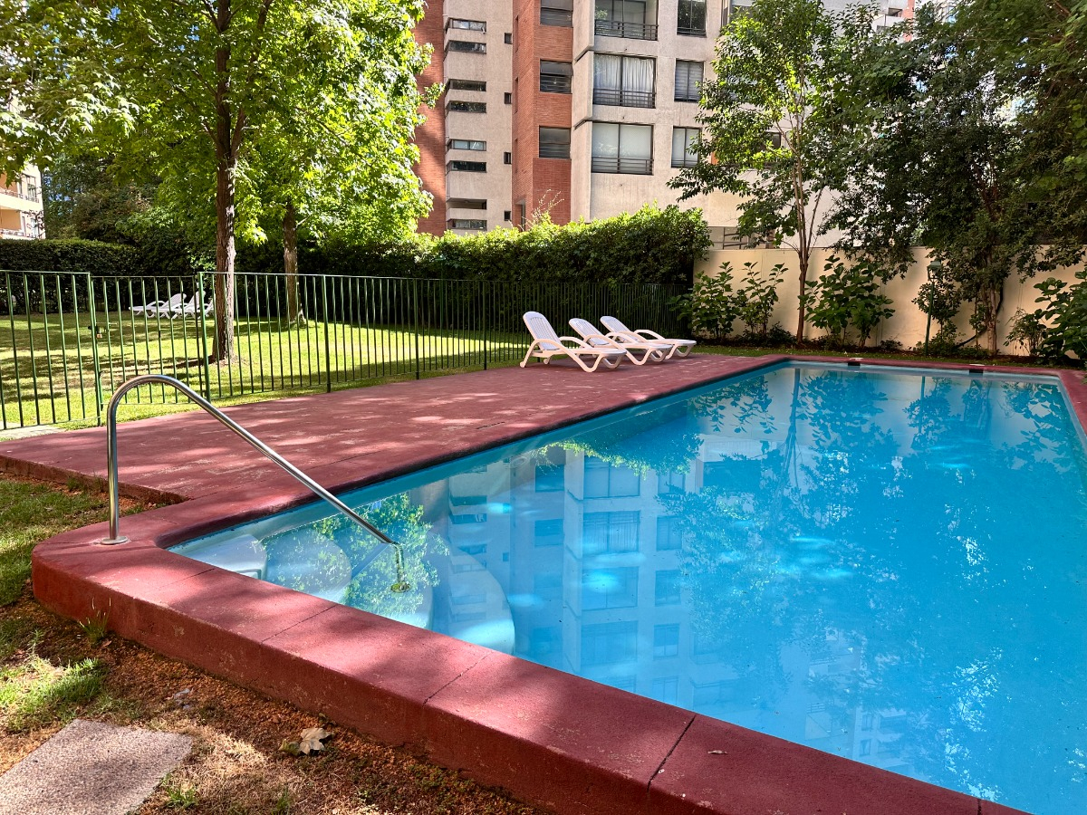 Venta Departamento SO 4D en suite Walk-in cl&oacute;set 3B 2E 1Bd Nueva Las Condes - Las Condes