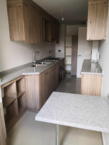 Arriendo Departamento 3D 2B 1B Centro de Puerto Varas - Puerto Varas