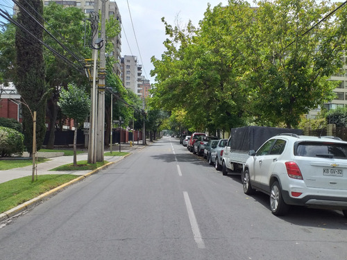 Venta Departamento SP 2D 1B 1E 1B Rotonda Atenas - Las Condes