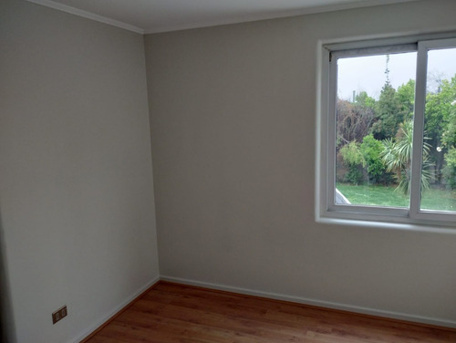 Arriendo Casa NO 6D 5B 2E 1B San Carlos de Apoquindo - Las Condes