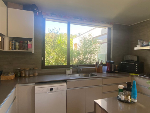 Venta Casa NO 4D en suite Walk-in cl&oacute;set 4B 3E 1B Los Trapenses - Lo Barnechea