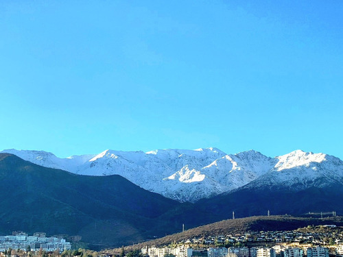 Venta Casa 5D en suite 6B 3E 1B Los Dominicos - Las Condes