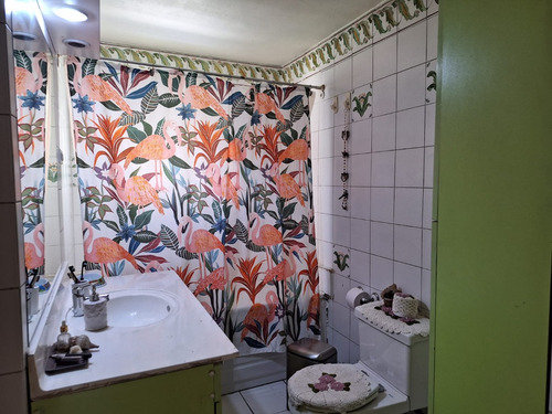 Arriendo Casa 3D 2B 2E 1B Barrio El Golf - Las Condes