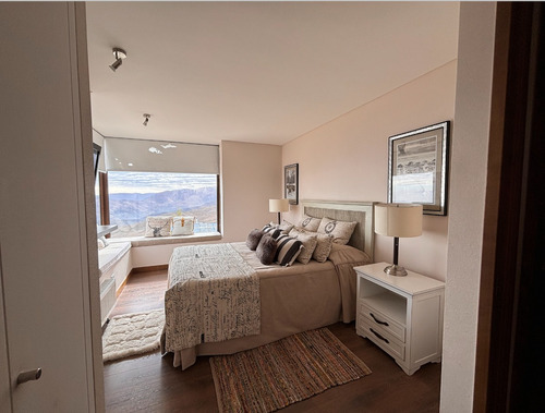 Venta Departamento NO 4D en suite Walk-in cl&oacute;set 3B 1E 1B Centros Invernales - Lo Barnechea