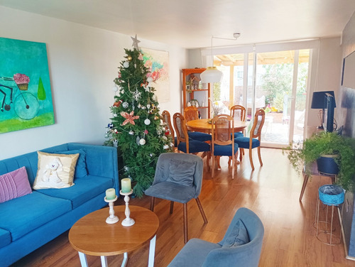 Arriendo Casa N 5D en suite Walk-in cl&oacute;set 3B 1E 1B Metro Sim&oacute;n Bolivar - &Ntilde;u&ntilde;oa