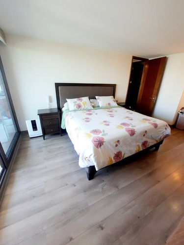 Arriendo Departamento SO 2D en suite Walk-in cl&oacute;set 2B 1E 2B Campus Oriente - Providencia