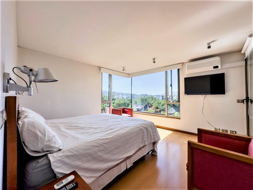 Arriendo Departamento NO 2D en suite Walk-in cl&oacute;set 3B 1E 1B Barrio El Golf - Las Condes