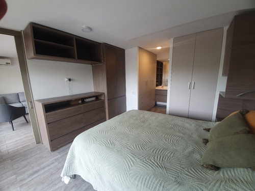Arriendo Departamento S 1D en suite Walk-in cl&oacute;set 1B 1E 1B Los Dominicos - Las Condes