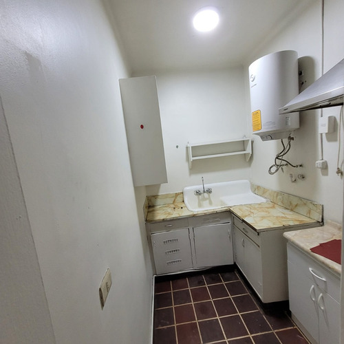 Venta Departamento NO 1D 1B Metro Tobalaba - Mall Costanera - Providencia