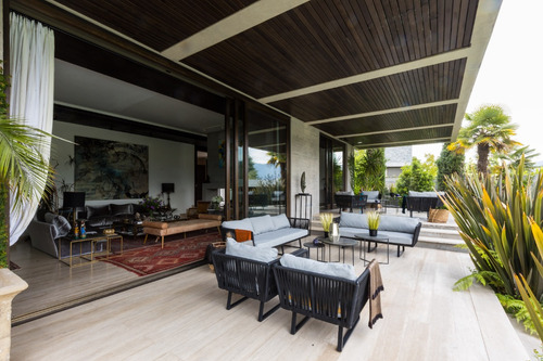 Venta Casa NO 3D en suite Walk-in cl&oacute;set 4B 8E 1B La Dehesa - Lo Barnechea