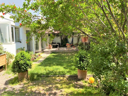 Venta Casa NO 4D Walk-in cl&oacute;set 3B 1E Campus Oriente - Providencia