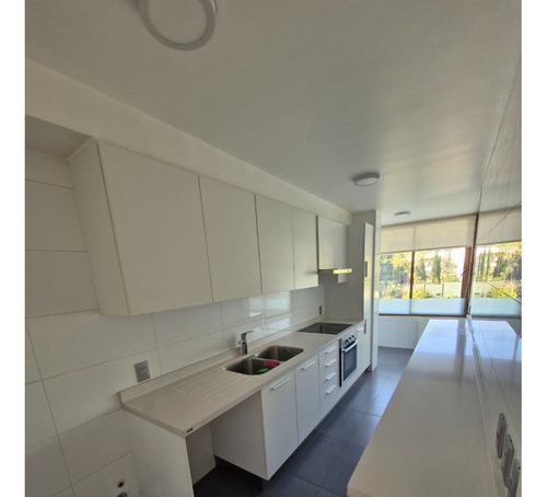 Venta Departamento N 2D en suite Walk-in cl&oacute;set 2B 2E 1B Plaza San Enrique - Lo Barnechea