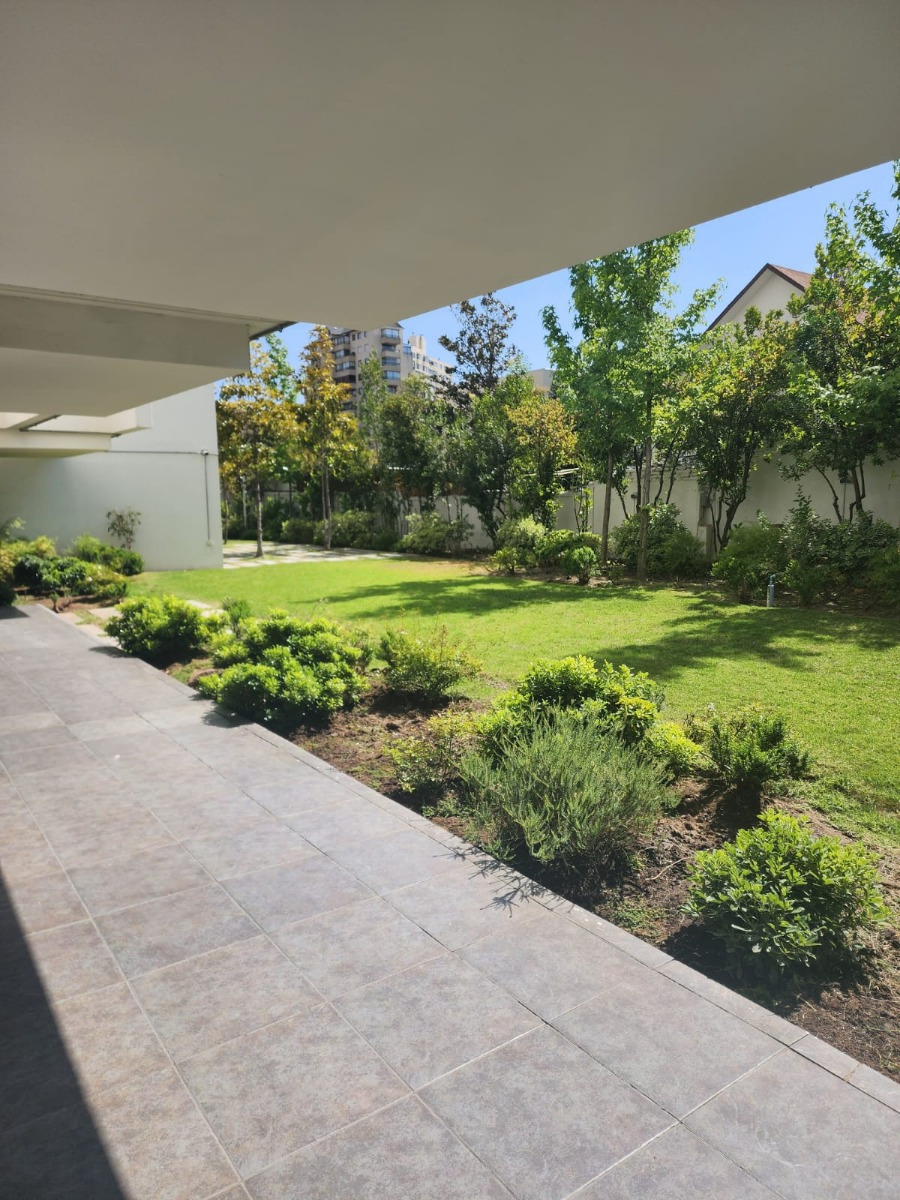 Venta Departamento NP 2D en suite Walk-in cl&oacute;set 2B 1E 1Bd Rotonda Atenas - Las Condes