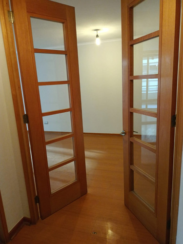 Venta Departamento NP 2D 2B 1E 1B Metro Hernando de Magallanes - Las Condes