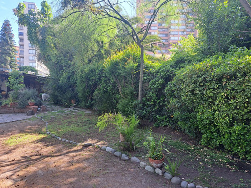 Venta Casa NOSP 5D 2B 6E Metro Manquehue - Apumanque - Las Condes