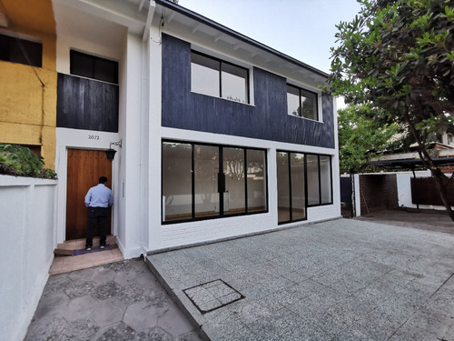 Venta Casa P 4D 3B 2E 1B Metro Pr&iacute;ncipe de Gales - Country Club - La Reina