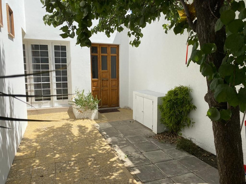 Arriendo Casa SO 1D en suite 1B 1E Metro Bilbao - Providencia