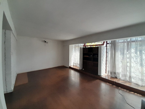 Venta Casa 3D 2B 2E Metro Sim&oacute;n Bolivar - La Reina