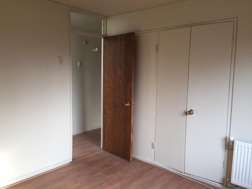 Arriendo Casa 3D en suite Walk-in cl&oacute;set 3B 1E Estoril - Las Condes