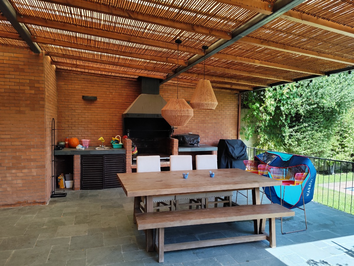 Arriendo Casa 5D en suite Walk-in cl&oacute;set 4B 2E 1Bd Los Trapenses - Lo Barnechea