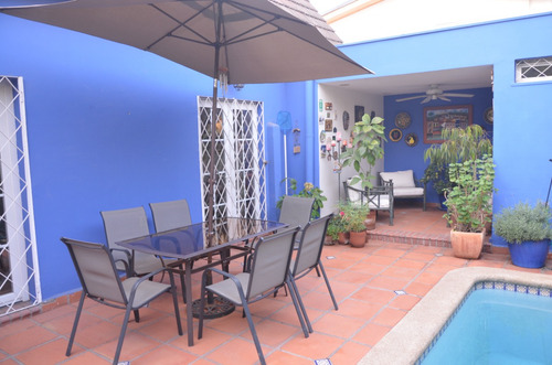 Arriendo Casa NOSP 4D 3B 1E 1B Barrio El Golf - Las Condes