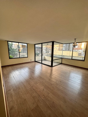 Venta Departamento NO 4D en suite 3B 1E 1B Rotonda Atenas - Las Condes