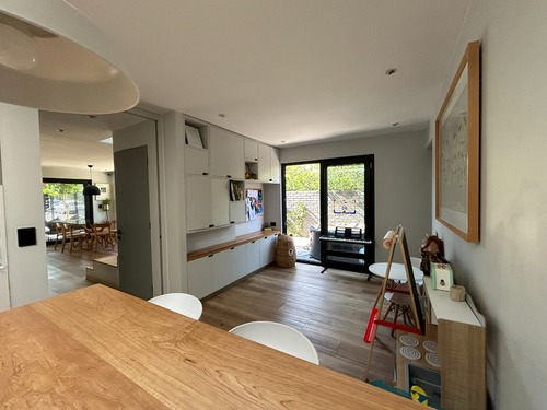 Venta Casa NO 4D en suite Walk-in cl&oacute;set 4B 1E 3B Estadio Croata - Vitacura