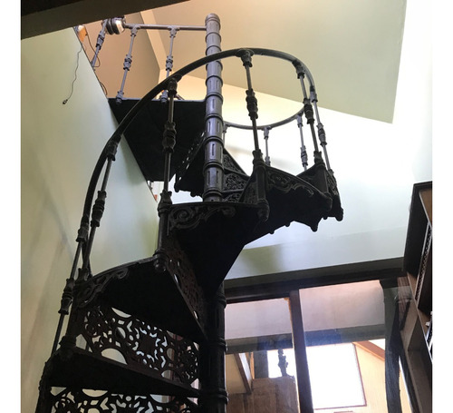 Venta Casa NO 5D 4B 2E 1B Estadio Croata - Vitacura