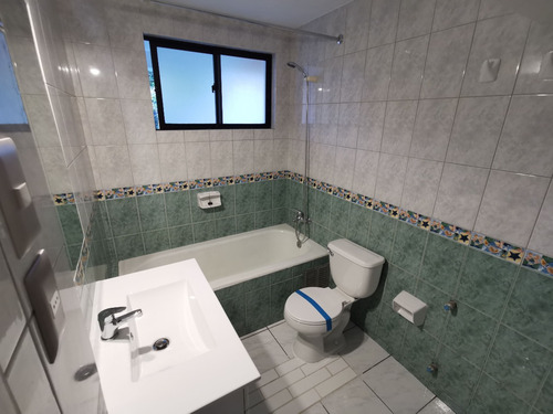 Venta Casa P 4D 3B 2E 1B Metro Pr&iacute;ncipe de Gales - Country Club - La Reina