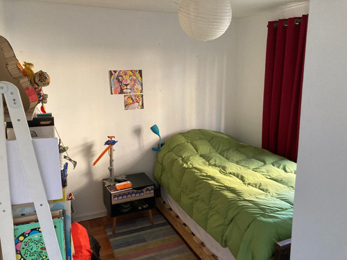 Arriendo Casa NP 4D 3B 1E Metro Bilbao - Providencia