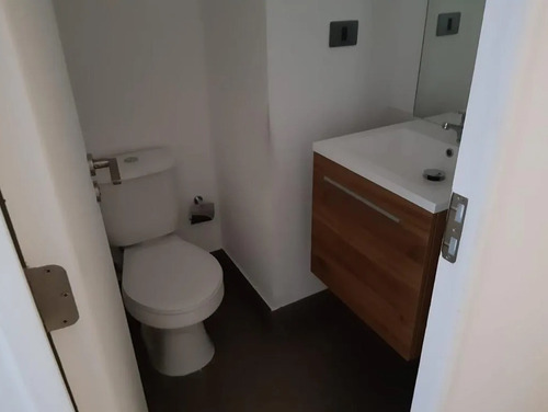 Venta Oficina P 1B 1E  - Las Condes