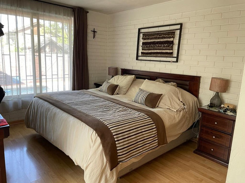 Venta Casa NO 4D en suite Walk-in cl&oacute;set 2B 2E 1B Parque Padre Alberto Hurtado - Las Condes