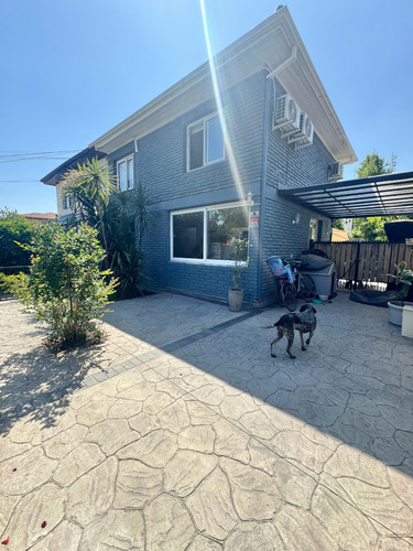 Venta Casa NO 3D 2B 2E 1B Alto Las Condes - Las Condes