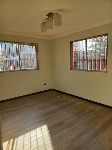 Arriendo Casa 3D 2B 5E 1B Pepe Vila - La Reina