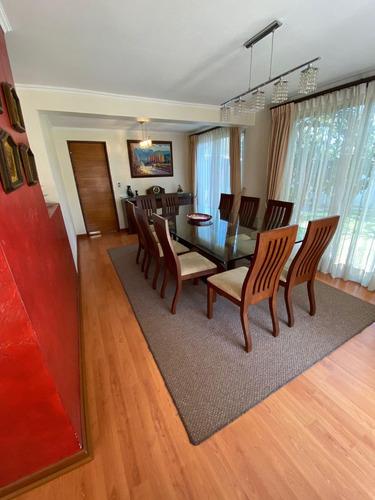 Venta Casa NO 6D en suite 5B 2E 1B San Carlos de Apoquindo - Las Condes