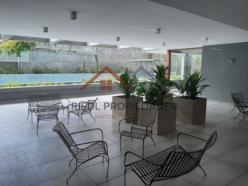 Arriendo Departamento N 2D en suite Walk-in cl&oacute;set 2B 1E 1B Pedro de Valdivia - Providencia