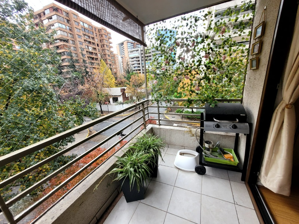 Venta Departamento NO 3D en suite Walk-in cl&oacute;set 2B 1E 1Bd Metro Manquehue - Apumanque - Las Condes