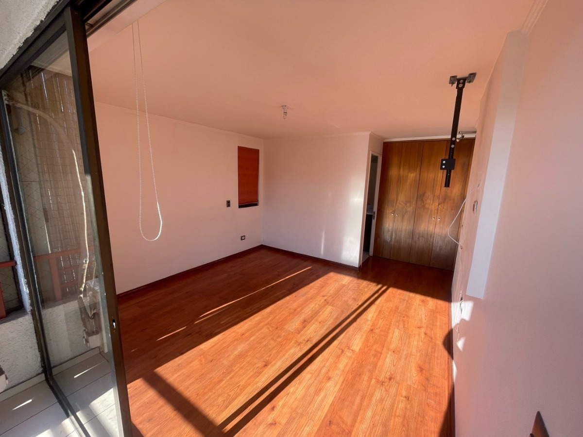 Venta Departamento NO 3D en suite Walk-in cl&oacute;set 2B 1E 1Bd Metro Bilbao - Providencia