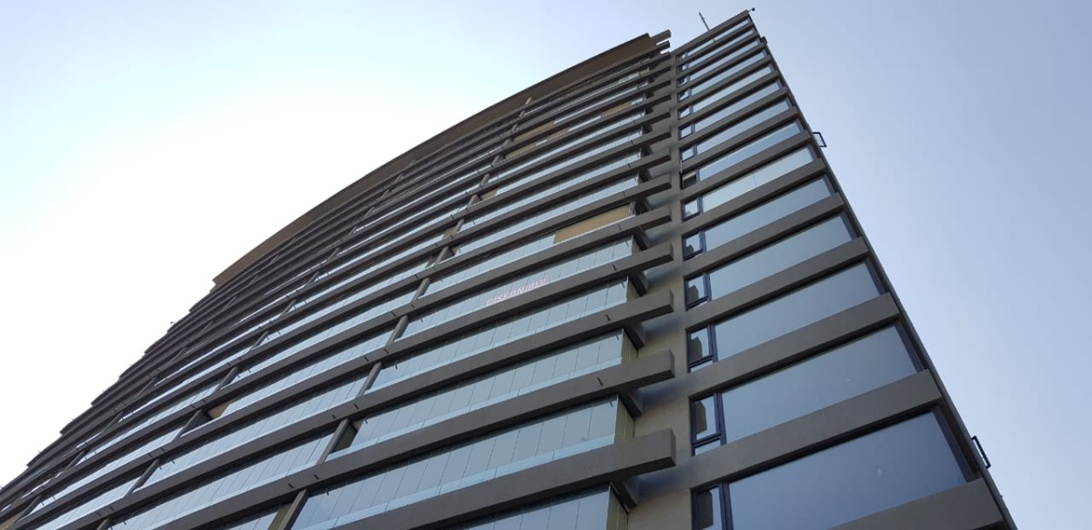 Venta Departamento 1D en suite Walk-in cl&oacute;set 1B 1E 1Bd  - Vitacura