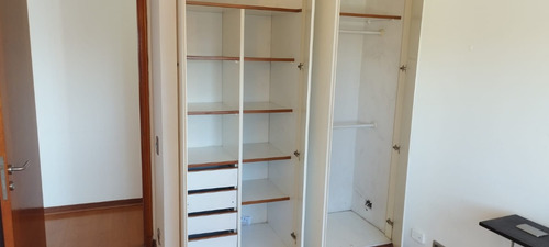 Arriendo Departamento O 2D en suite Walk-in cl&oacute;set 2B 1E 1B Barrio El Golf - Las Condes