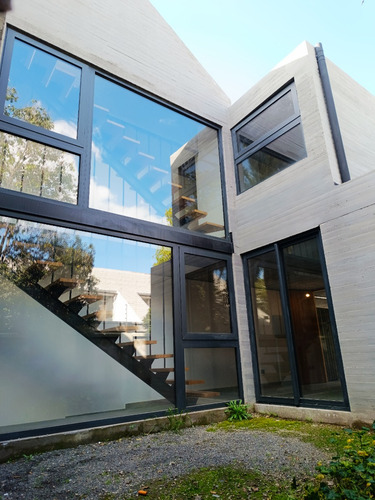 Venta Casa 3D en suite Walk-in cl&oacute;set 3B 2E Parque Padre Alberto Hurtado - Las Condes